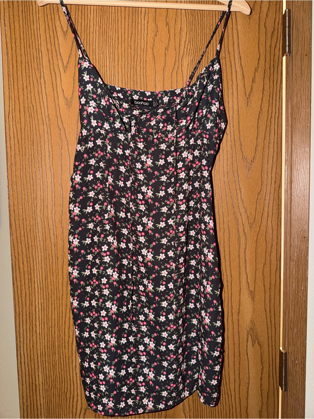 Size 8 Boohoo Black Pink Floral Slip Dress